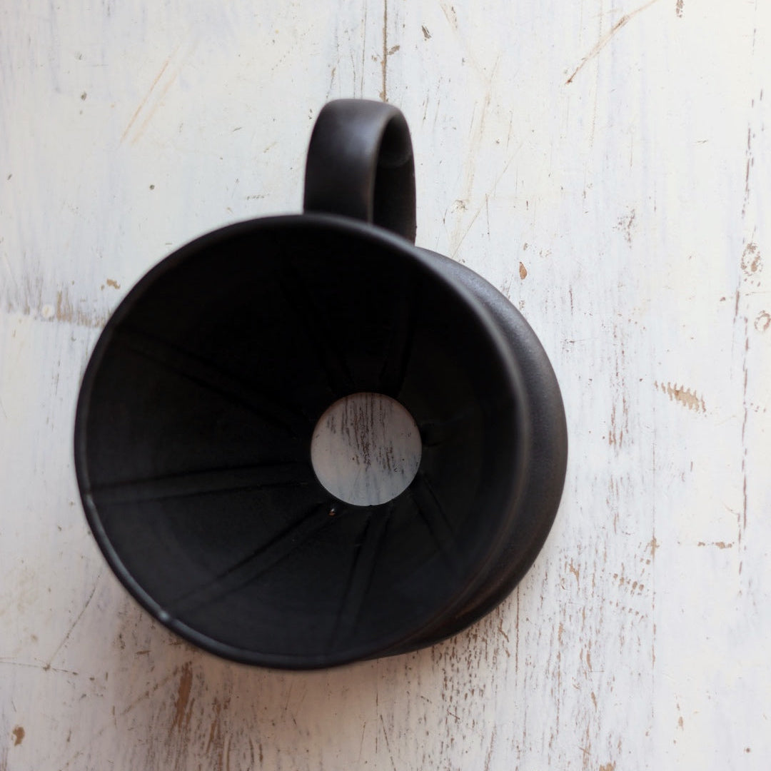 V60 Coffee Dripper - Fully Glazed in 2 Color Options