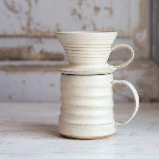 V60 Coffee Dripper - Fully Glazed in 2 Color Options