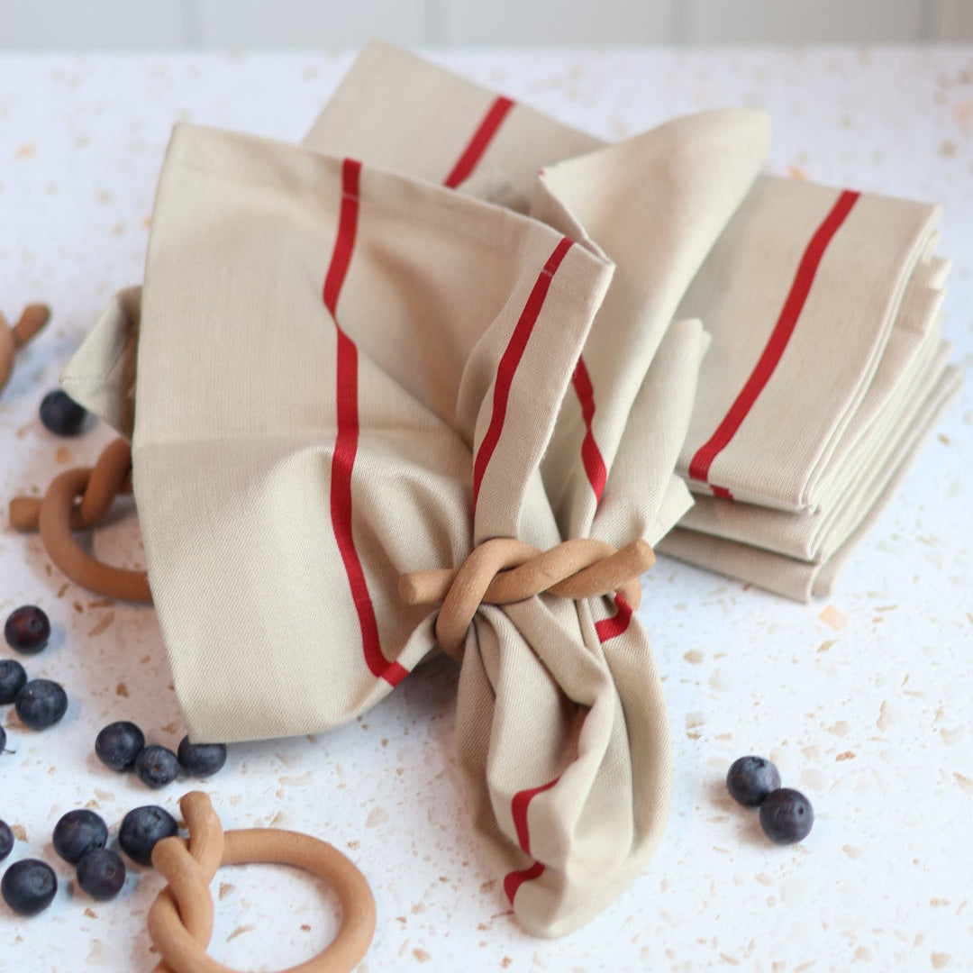 Lauren Rouge Napkin 18x18